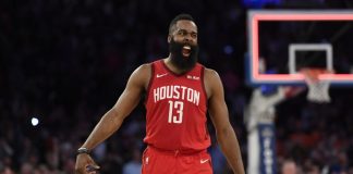 Harden é o primeiro jogador da NBA a marcar 30 pontos aos 29 adversários