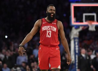 Harden é o primeiro jogador da NBA a marcar 30 pontos aos 29 adversários