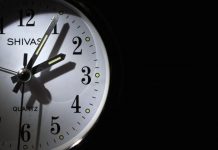 Parlamento Europeu pronuncia-se hoje sobre proposta de fim da mudança de hora