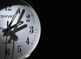 Parlamento Europeu pronuncia-se hoje sobre proposta de fim da mudança de hora