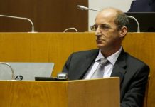 PSD questiona atraso na concessão das Termas do Carapacho