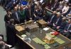 Theresa May pede aos deputados que apoiem o acordo de “forma pragmática”