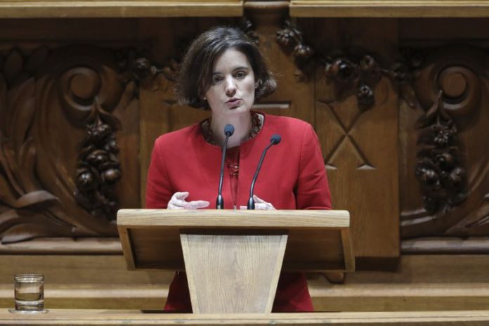 Ministra