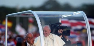 Papa Francisco há seis anos a liderar uma Igreja que enfrenta a “praga” dos abusos