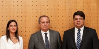 Deslocações – PS apresenta projeto para apoiar grávidas dos Açores e da Madeira na AR DR
