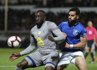 FC Porto vence lanterna-vermelha Feirense e sobe à liderança da I Liga