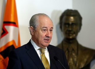 Rio diz que “pior” que familiares no Governo é PS entender ser “normal”
