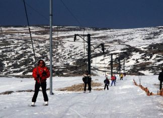 Estância de Esqui na Serra da Estrela está a produzir neve artificial para prolongar a época