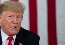 Donald Trump utilizou veto para financiar muro na fronteira com o México