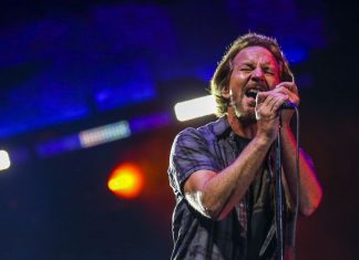 Eddie Vedder anuncia digressão europeia com etapa em Lisboa em 20 de junho
