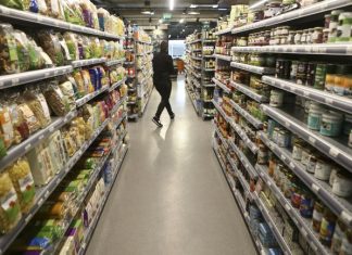 Vendas a retalho sobem em janeiro na zona euro e UE, Portugal acima da média