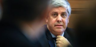 Centeno admite que “é preciso mais trabalho” para acordar orçamento da zona euro