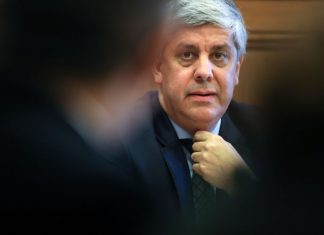 Centeno admite que “é preciso mais trabalho” para acordar orçamento da zona euro