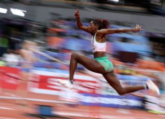 Susana Costa e Patrícia Mamona na final do triplo salto dos Europeus de pista coberta