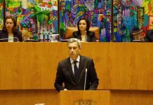 Governo Regional avalia estragos em zonas costeiras e balneares do Corvo