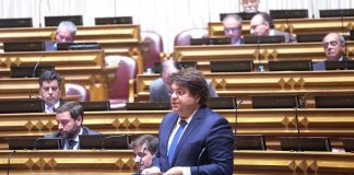 Assembleia da República – João Castro apresenta medidas de proteção ao setor do leite