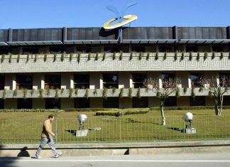 Lucros da Sonae subiram 33,7 milhões em 2018