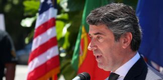 Governo acusa PSD de usar crise na Venezuela para fins político-partidários