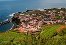 CDU/Flores apela ao Governo Regional que reveja as ligações aéreas com a ilha