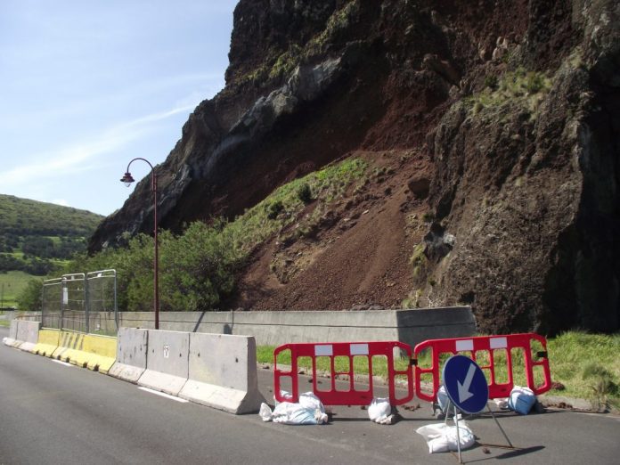 Derrocada Monte da Guia - Porto Pim 3ABR19