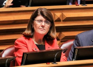 Trabalhadores da RTP/Açores há meses sem salário por incúria do Governo da República