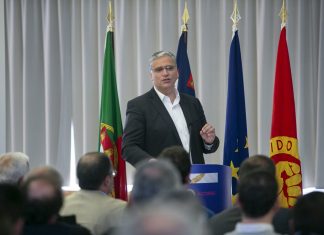 “A defesa das pessoas no centro do projeto europeu só é garantida de forma inequívoca e clara pelo PS”, afirmou Vasco Cordeiro