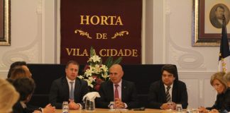 Presidente da CMH recebe Comissão de Trabalho e Segurança Social da Assembleia da República