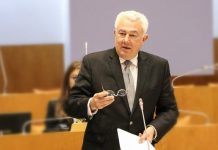 CDS defende uma Europa mais justa e solidária