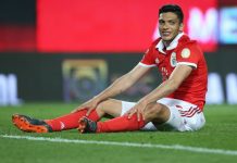 Jiménez entra no ‘top-10’ das vendas em Portugal e iguala ex-portista André Silva