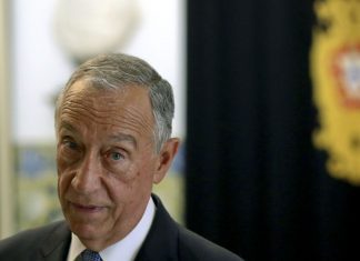 Marcelo defende alteração “simples” da lei de nomeação de familiares para a Administração Pública