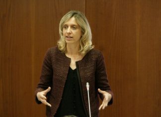 Marta Guerreiro sublinha rumo “positivo e promissor” do setor do turismo