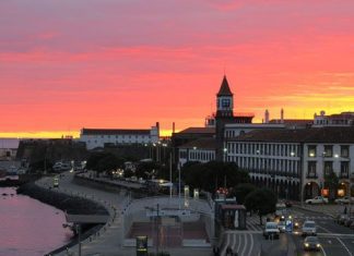 Fim dos produtos de plástico nas festas apoiadas pela Câmara Municipal de Ponta Delgada e agenda cultural única para S. Miguel vão ser realidade por proposta dos vereadores do PS