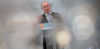 Rio considera que só “ideia brilhante” permitirá “ajustamentos” à lei de nomeação de familiares