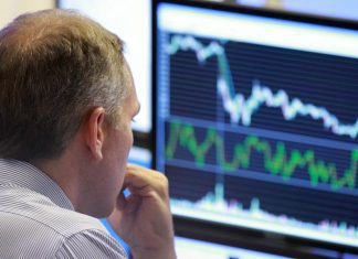 Investidores esperam para ver em semana decisiva