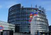 Parlamento Europeu cumpre minuto de silêncio