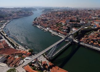 Saiba o que vai mudar na circulação automóvel na Ribeira do Porto