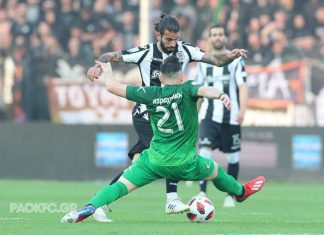 FCP felicita Sérgio Oliveira e Vieirinha pelo título de campeão na Grécia