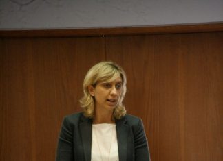 Governo dos Açores “está muito empenhado” no combate aos plásticos descartáveis, assegura Marta Guerreiro