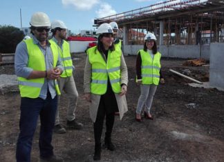 Terminal de Carga da Aerogare Civil das Lajes deverá estar concluído em junho de 2020, afirma Ana Cunha