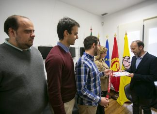 JS/Açores entrega contributo Geração Europa ao candidato do PS André Bradford