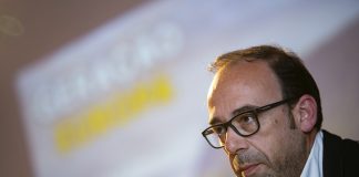 “Só um candidato dos Açores pode defender bem a Região em Bruxelas”, realçou André Bradford