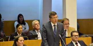 SESSÃO PLENÁRIA DE MAIO – Governação de Vasco Cordeiro tornou-se “insustentável”