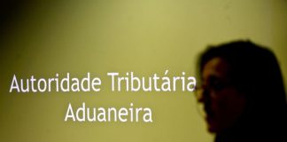 Dispensa de faturas em papel deve ser comunicada ao Fisco