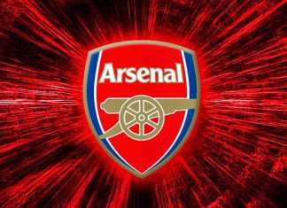 Arsenal na final da Liga Europa ao eliminar o Valência em Espanha