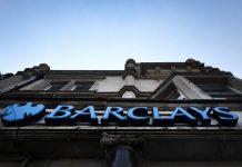 Bruxelas multa cinco bancos em mais de mil milhões de euros por cartéis no mercado cambial