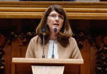 Berta Cabral defende que estratégia para turismo segue melhores práticas técnicas e coloca a sustentabilidade no centro da decisão
