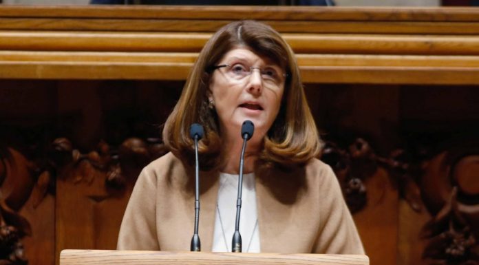 Berta Cabral defende que estratégia para turismo segue melhores práticas técnicas e coloca a sustentabilidade no centro da decisão