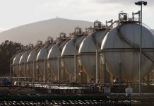 Combustíveis: Sindicato avisa que pré-aviso de greve mantém-se até acordo ser aceite e assinado