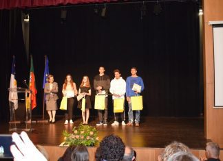 ESMA – Aniversário culmina com a publicação de livro do Clube de Filatelia “O Ilhéu”