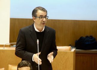 SESSÃO PLENÁRIA DE MAIO – Governo Regional tem receio de pôr à prova a existência de precários na administração pública
